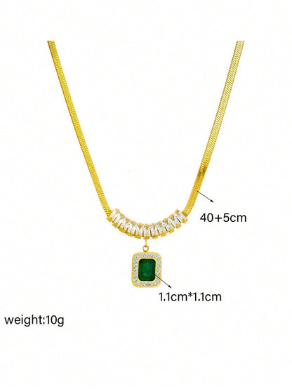 Medidas del collar esmeralda: 40 + 5 cm, dije 1.1 cm